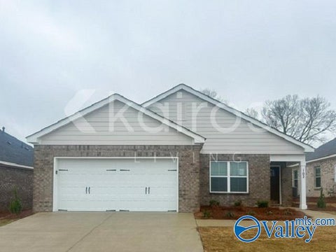 Homes For Rent - 102 Denise Drive<br/> Prattville, AL 36066