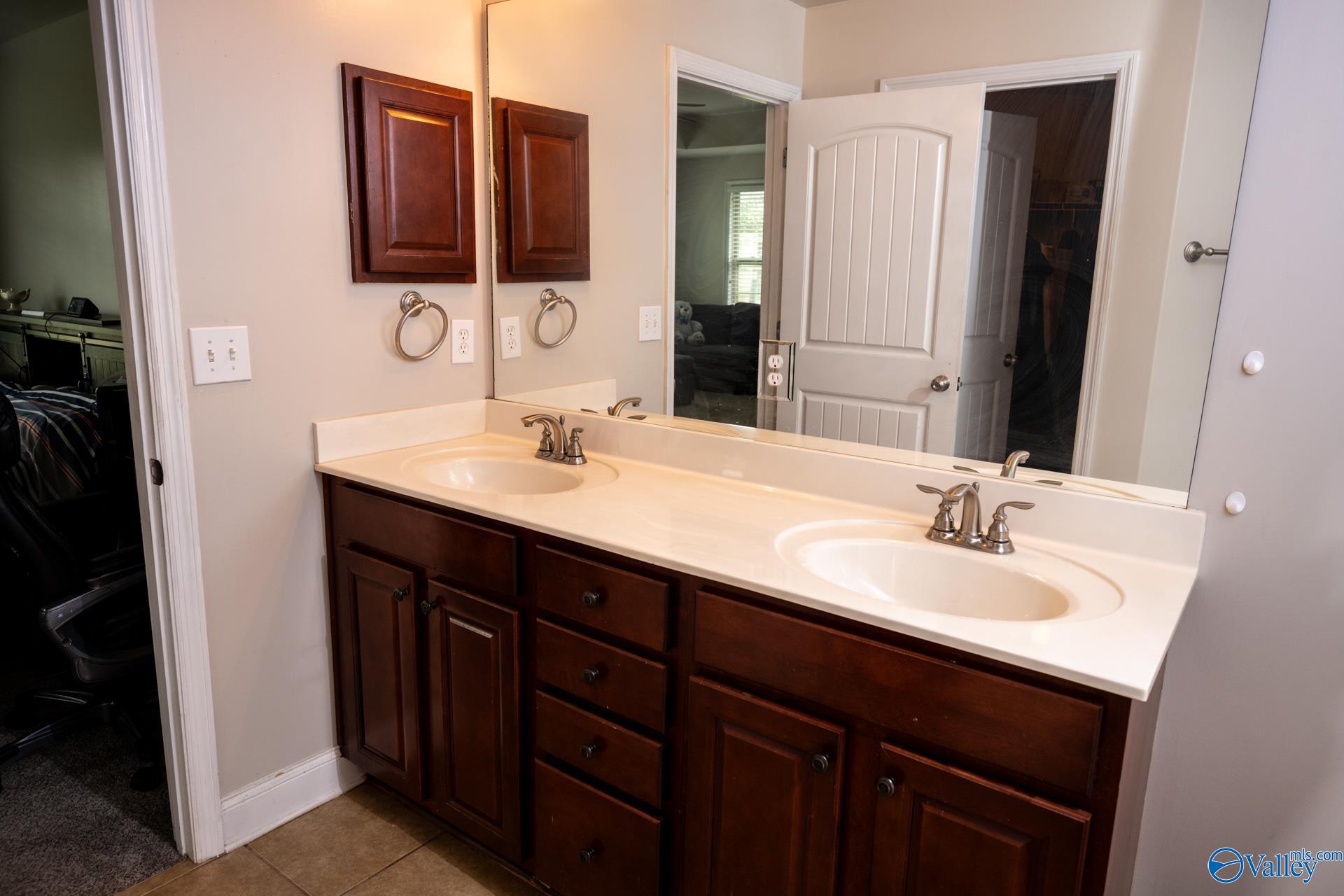 15753 Cold Branch Dr, Harvest, Alabama image 21
