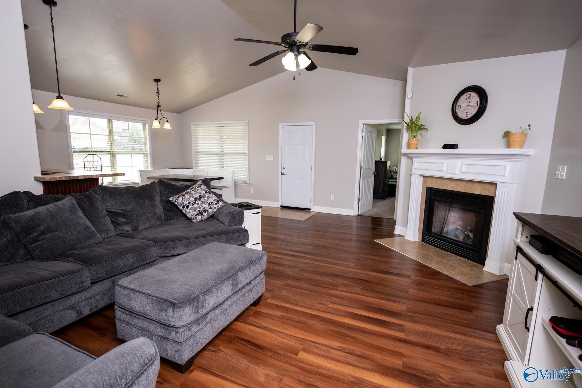 15753 Cold Branch Dr, Harvest, Alabama image 7