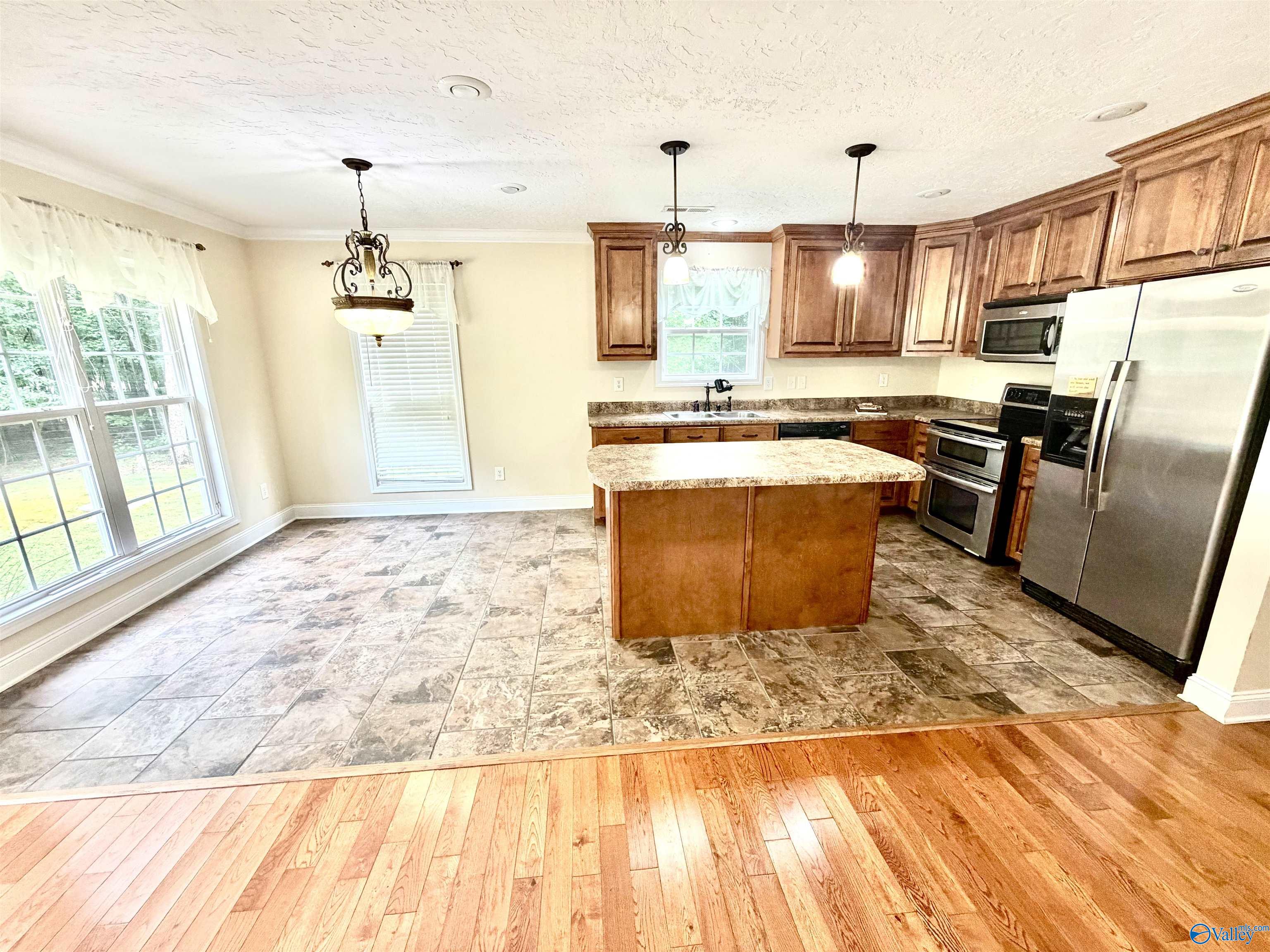 270 Crosley Lane