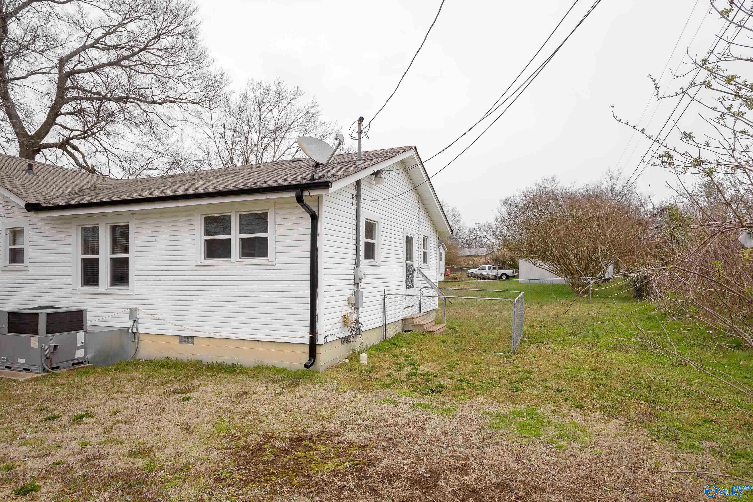 220 Foy Avenue, Florence, Alabama image 19