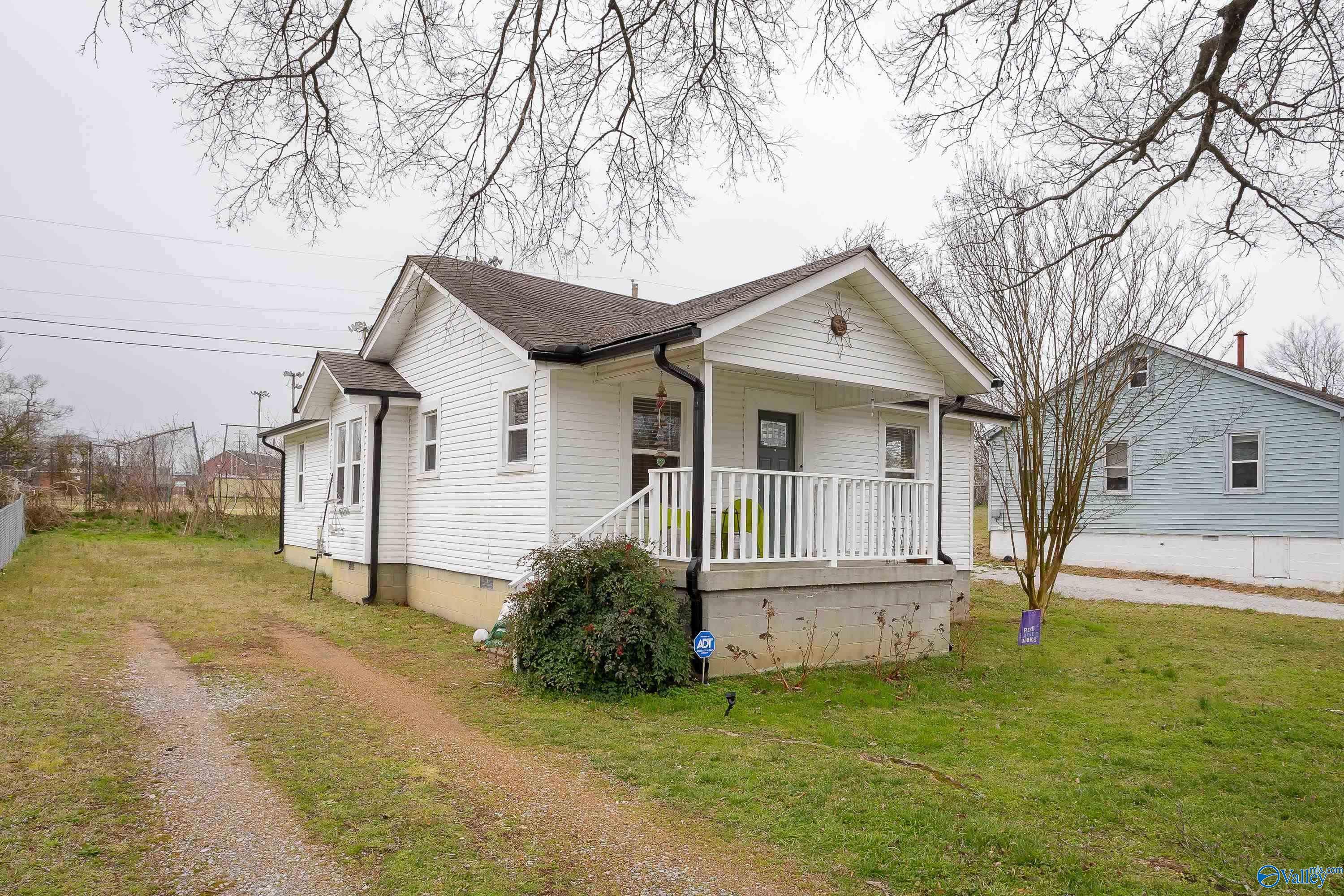 220 Foy Avenue, Florence, Alabama image 1
