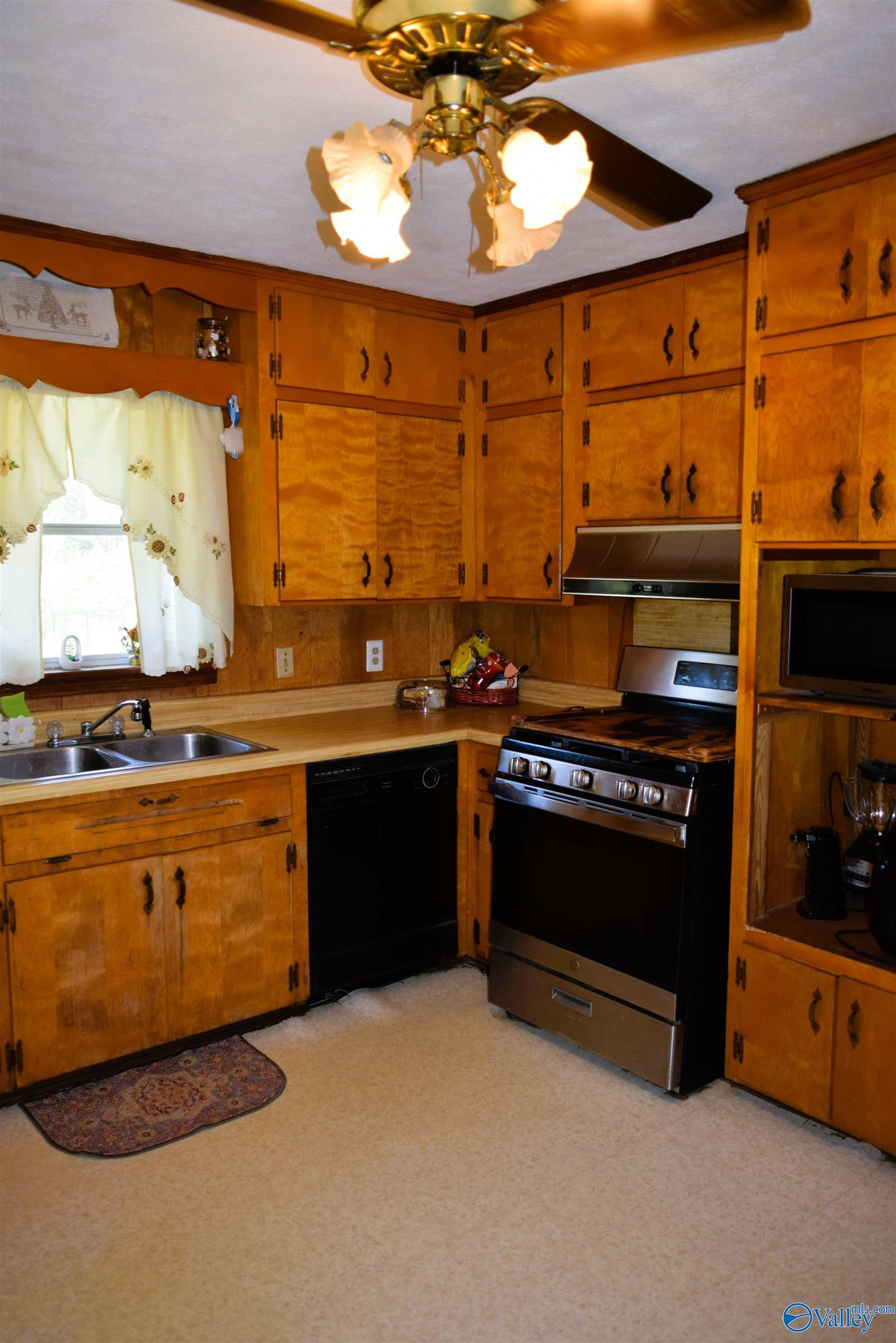 104 Harwood Drive, Gadsden, Alabama image 10