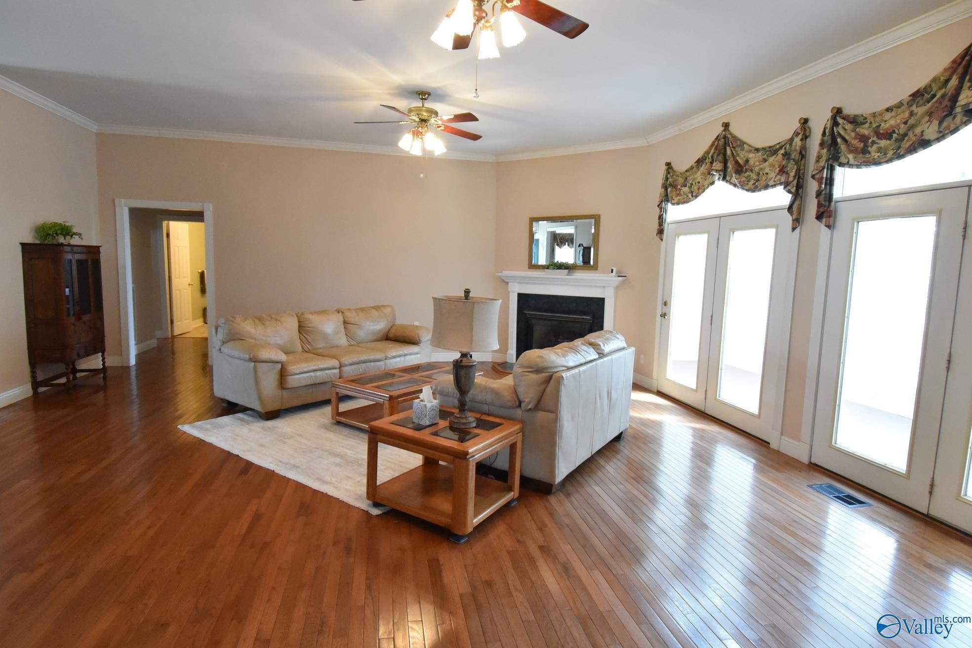 155 Ashworth Lane, Guntersville, Alabama image 4