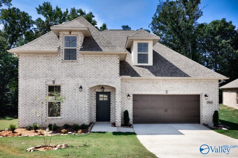 Homes For Sale - 15525 Mizewell Lane<br/> Harvest, AL 35749