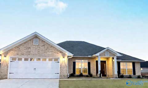 Homes For Sale - 3019 Joseph Drive<br/> Decatur, AL 35603