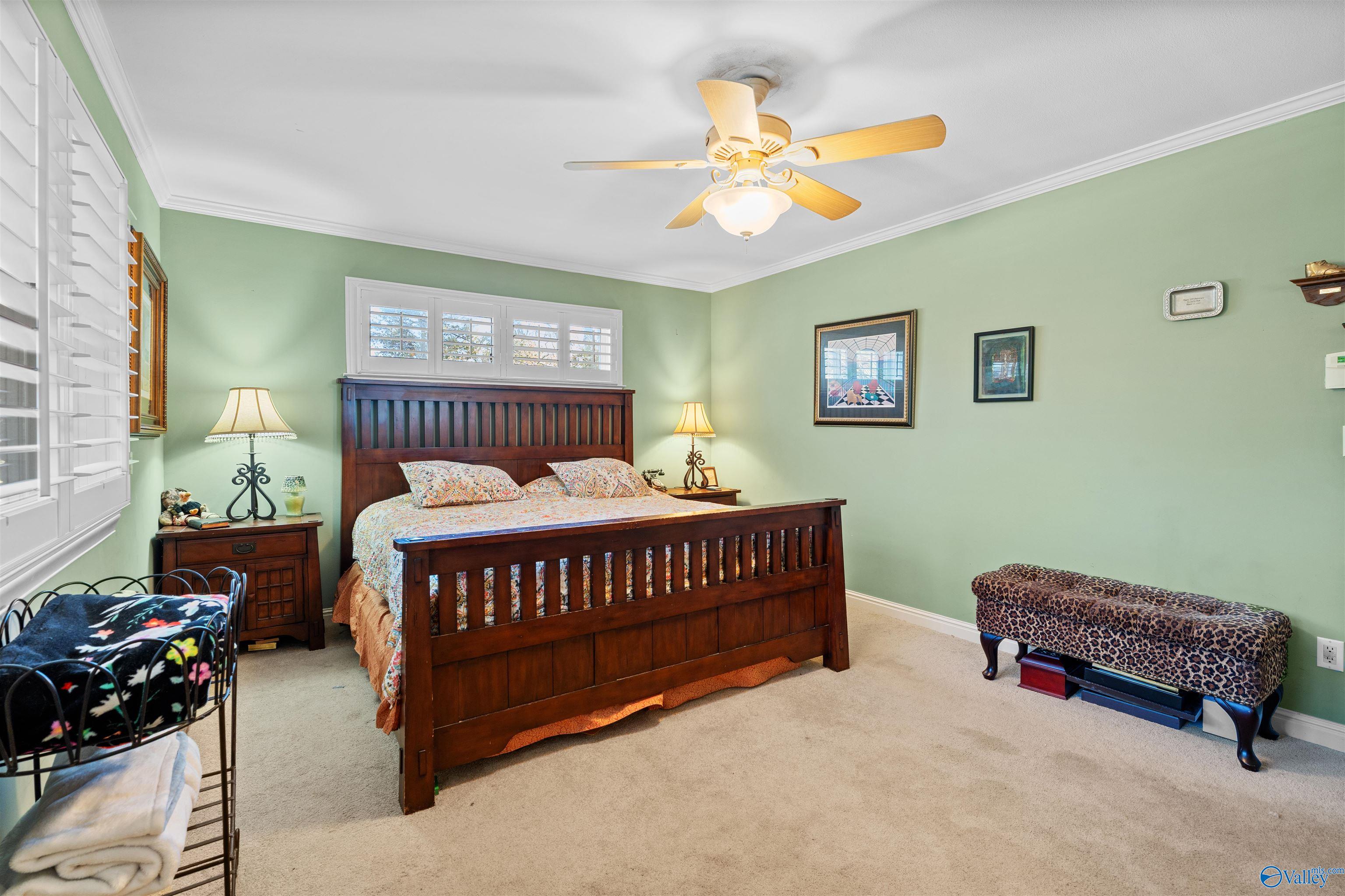 Scottsboro, Alabama 35769, United States, 5 Bedrooms Bedrooms, ,4 BathroomsBathrooms,Residential,Active,251496