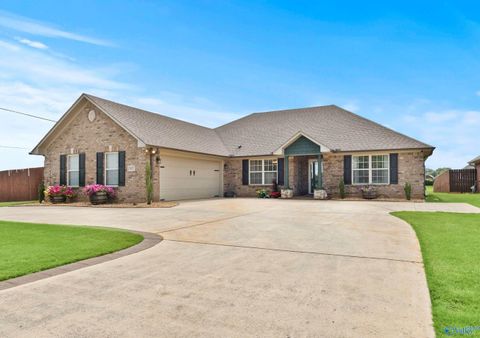 Homes For Sale - 13017 Arbor Ridge<br/> Madison, AL 35756