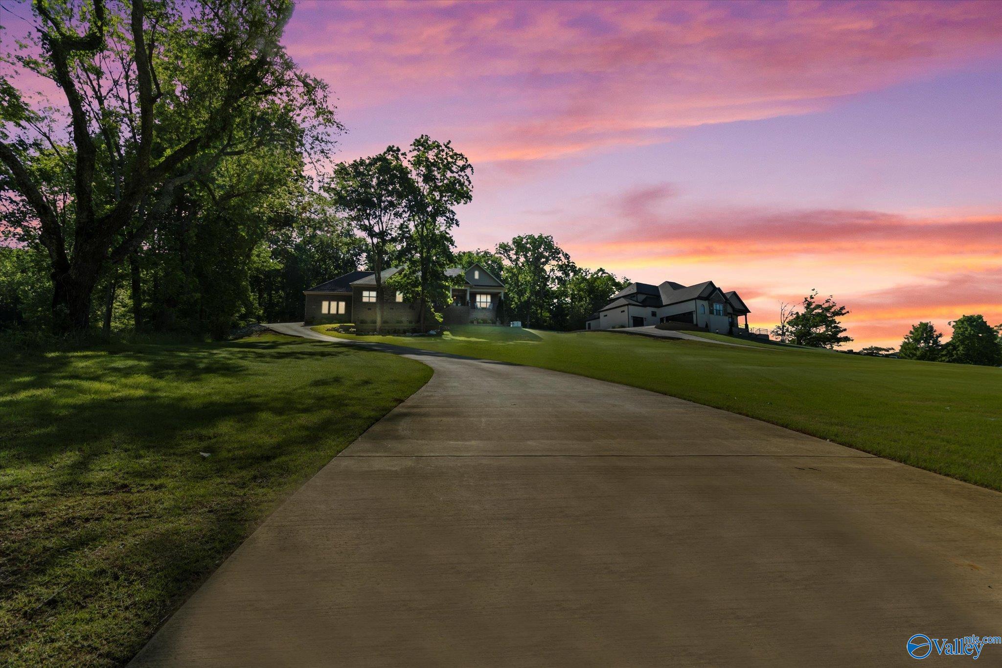 1268 Dug Hill Road, Brownsboro, Alabama image 5