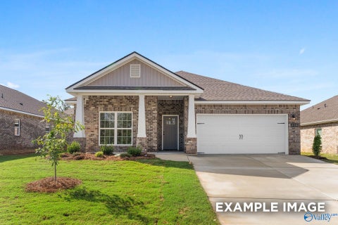 Homes For Sale - 136 Bella May Lane<br/> New Market, AL 35761