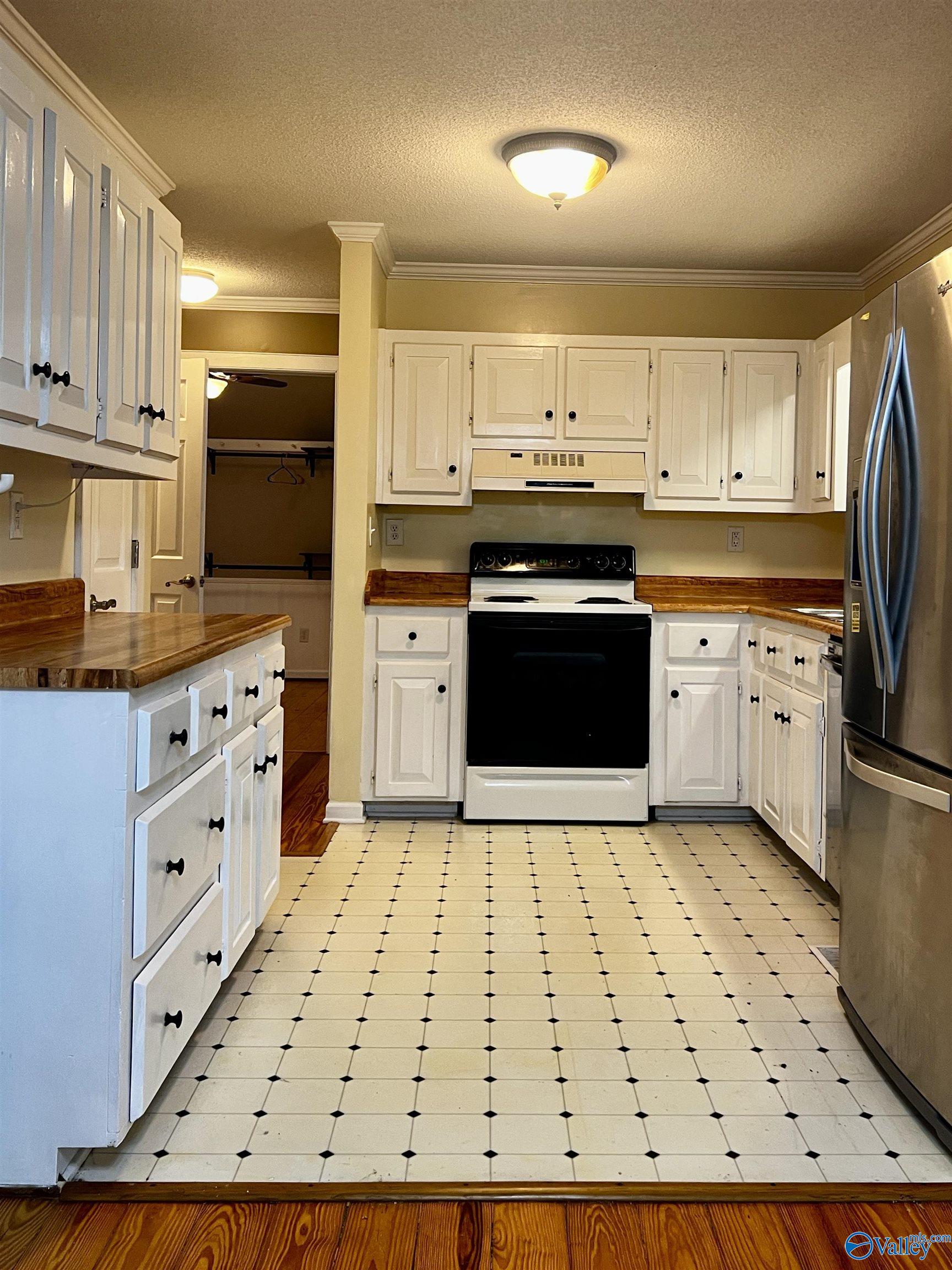 1727 SW Chestnut Mountain Road, Decatur, Alabama image 13