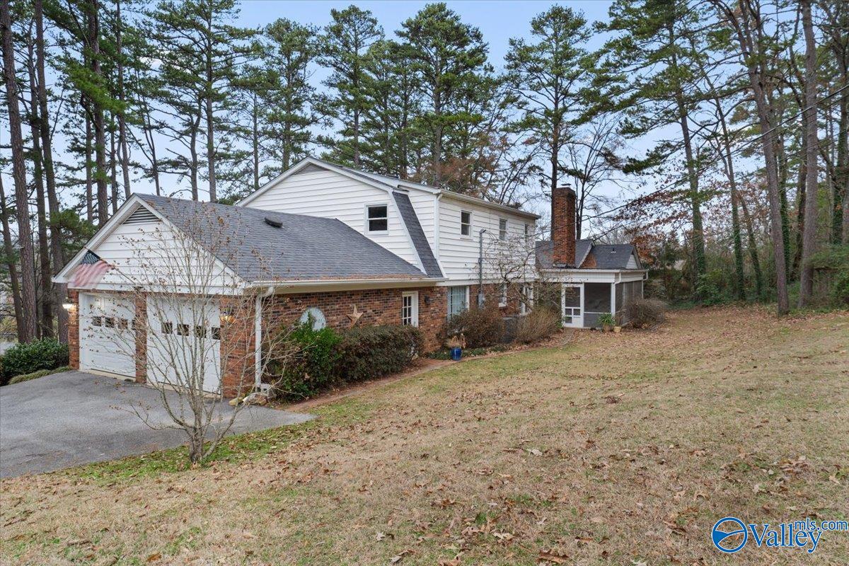 1687 Bob Jones Road, Scottsboro, Alabama image 3