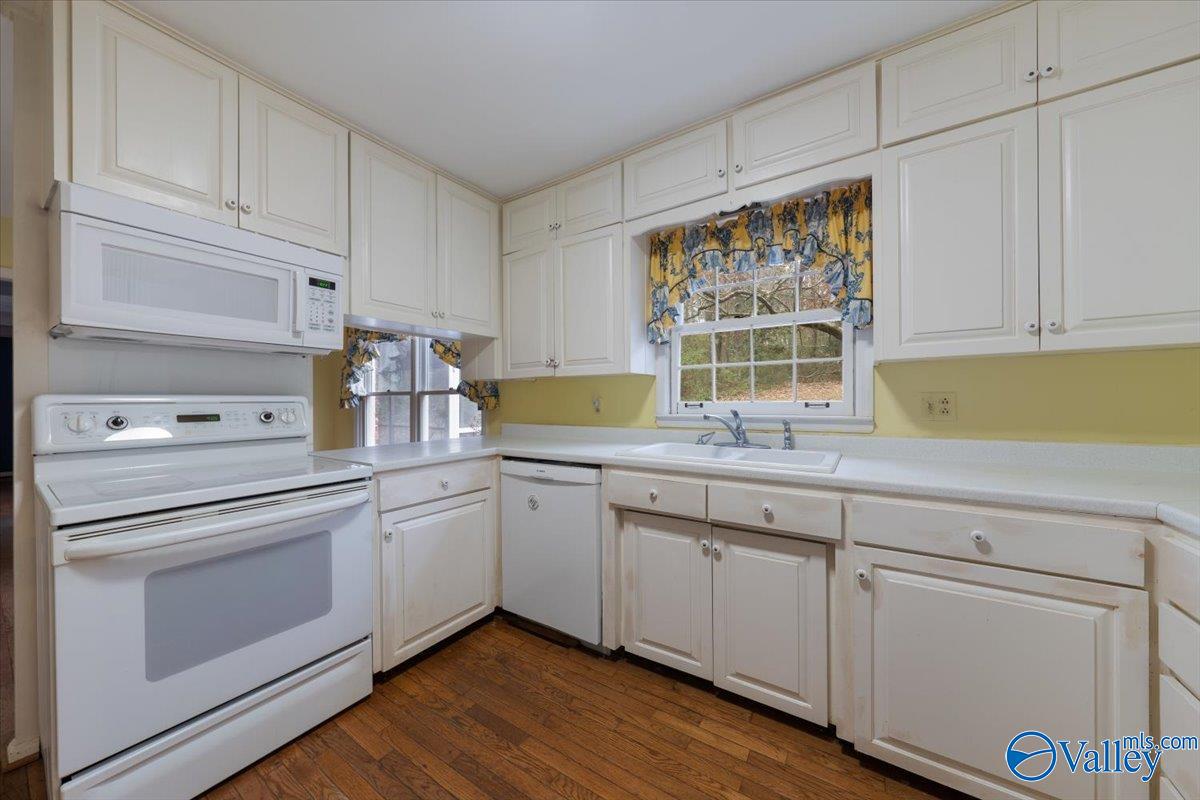 1687 Bob Jones Road, Scottsboro, Alabama image 11