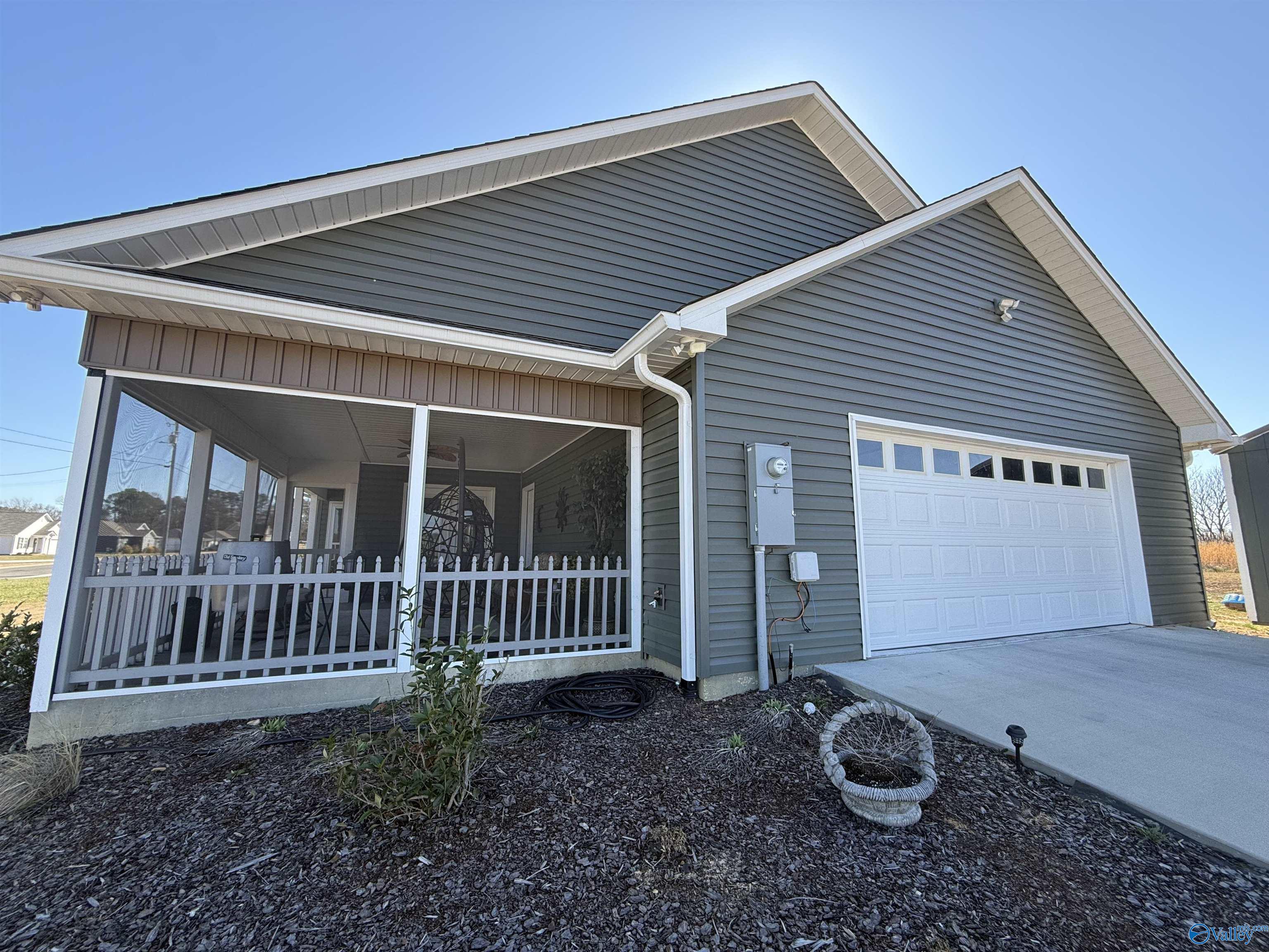167 Grande Drive, Albertville, Alabama image 2