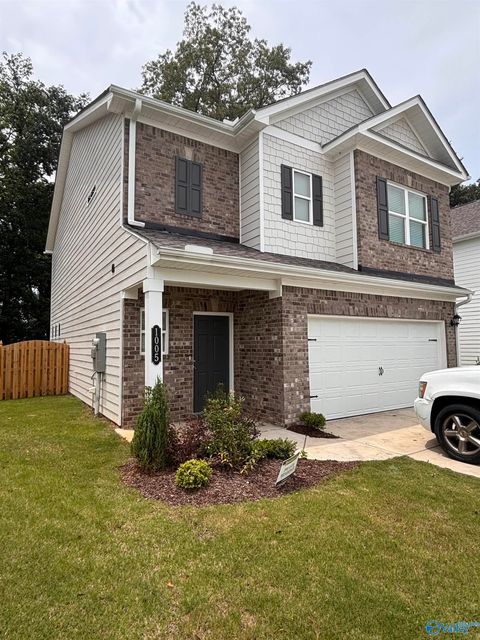 Homes For Sale - 1005 Tanger Glen Trail<br/> Harvest, AL 35749