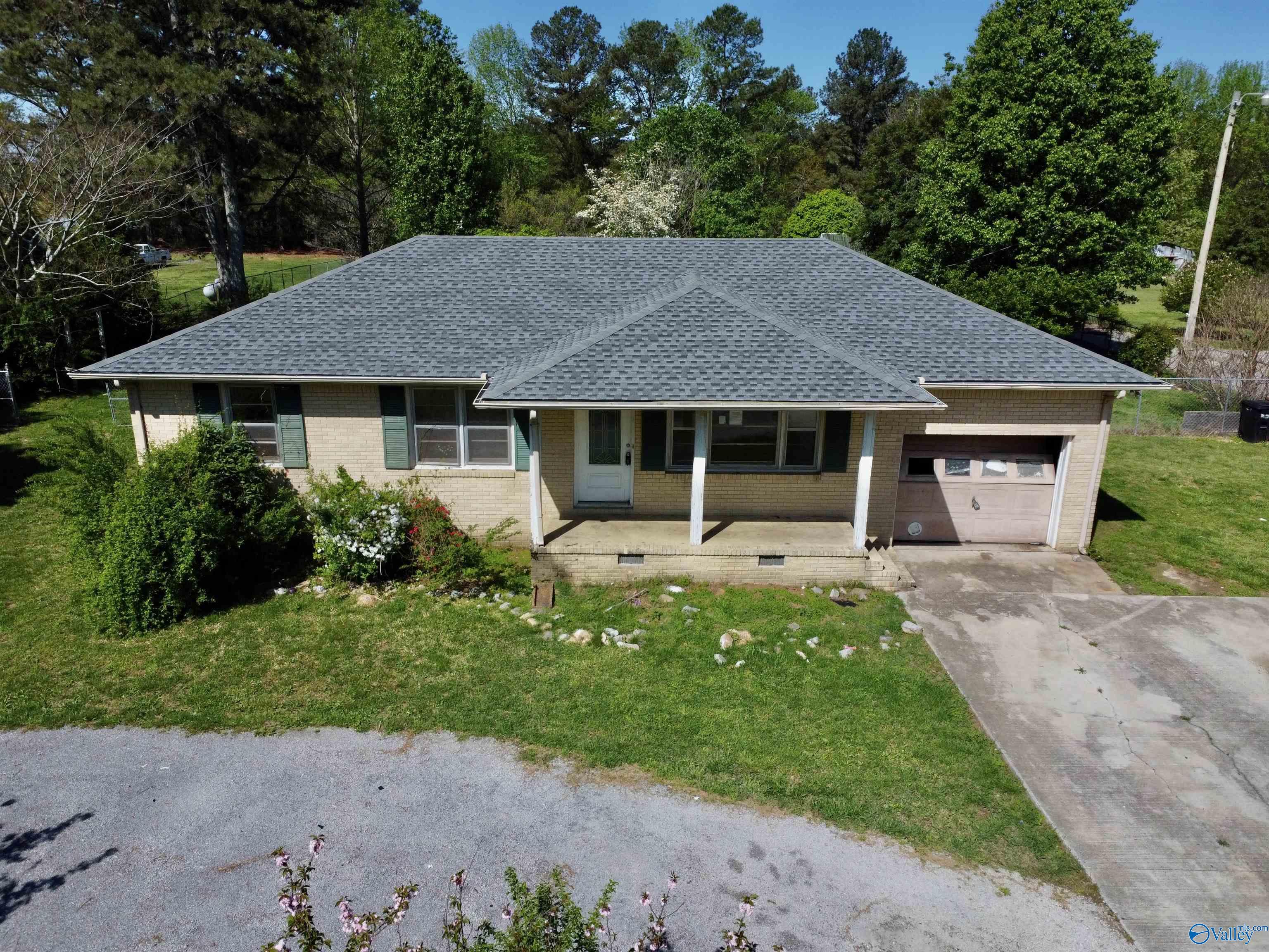 21537 Holt Road, Athens, Alabama image 4