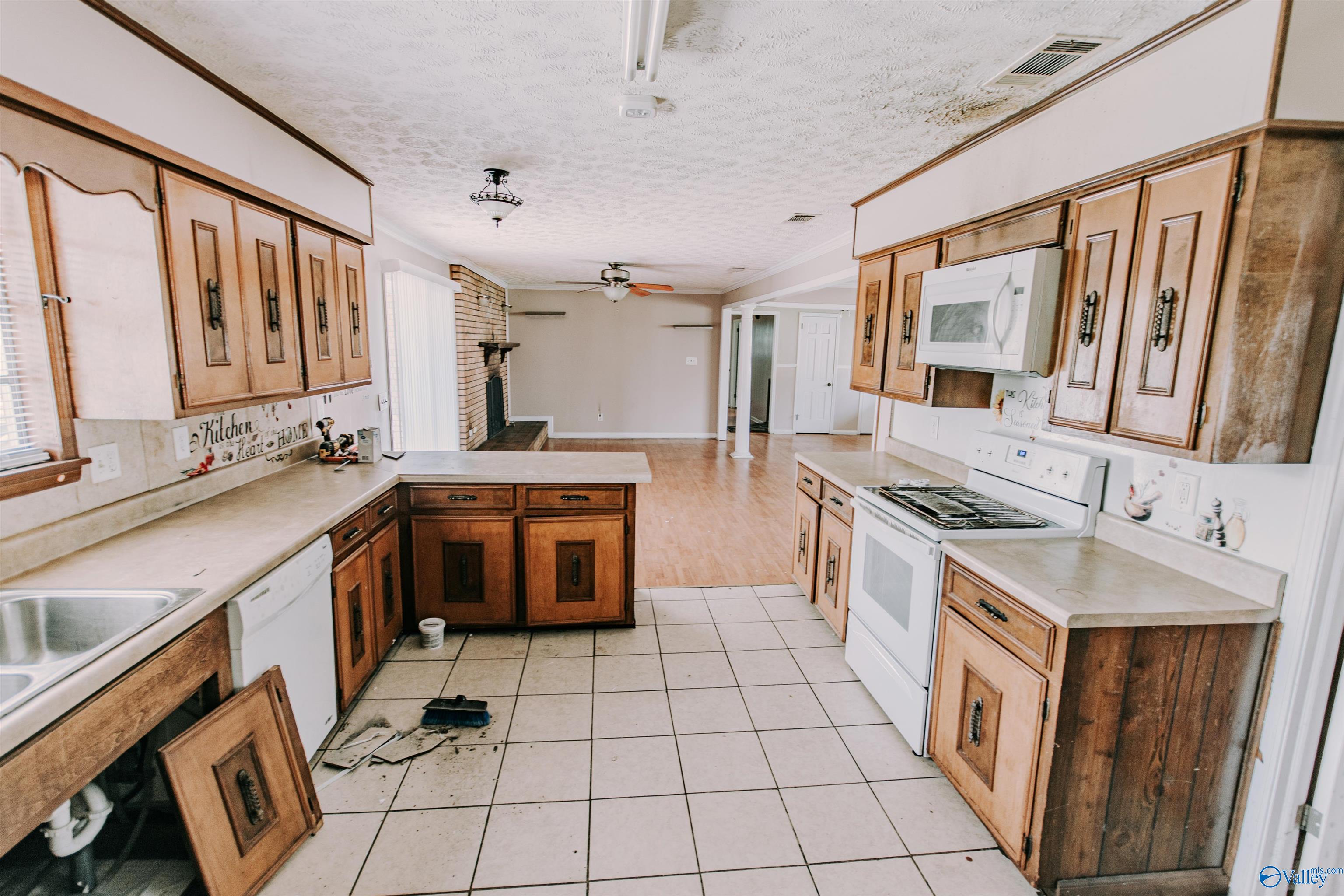 1010 Flower Street, Albertville, Alabama image 19