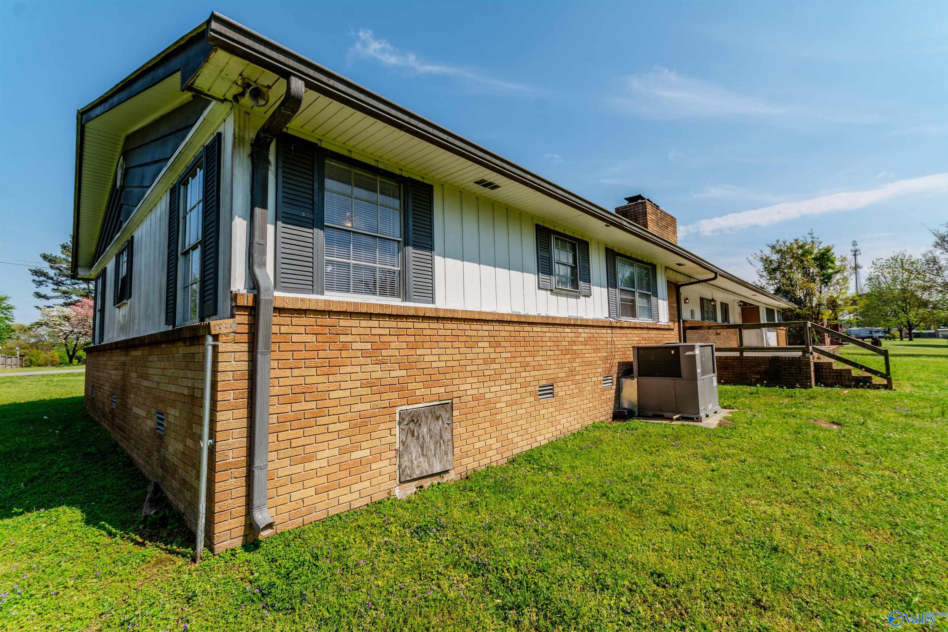 1010 Flower Street, Albertville, Alabama image 38