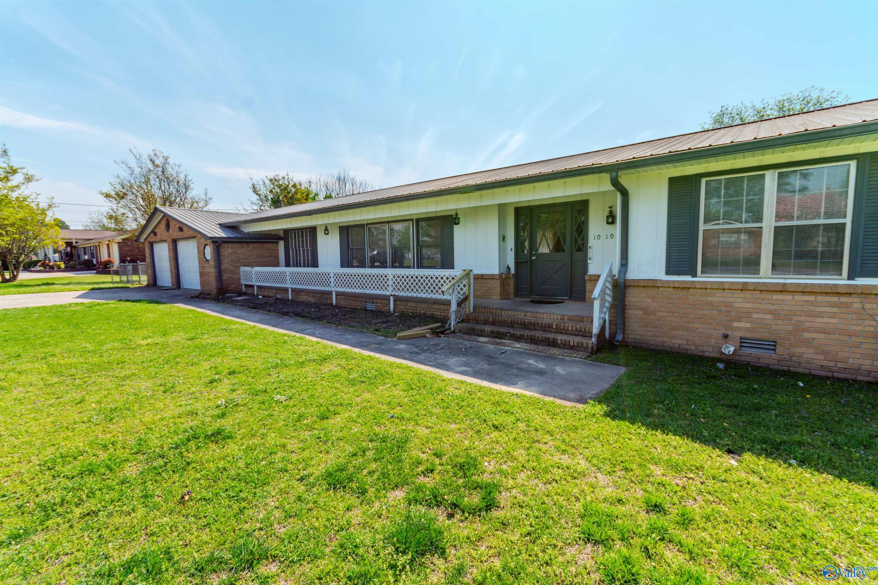 1010 Flower Street, Albertville, Alabama image 3