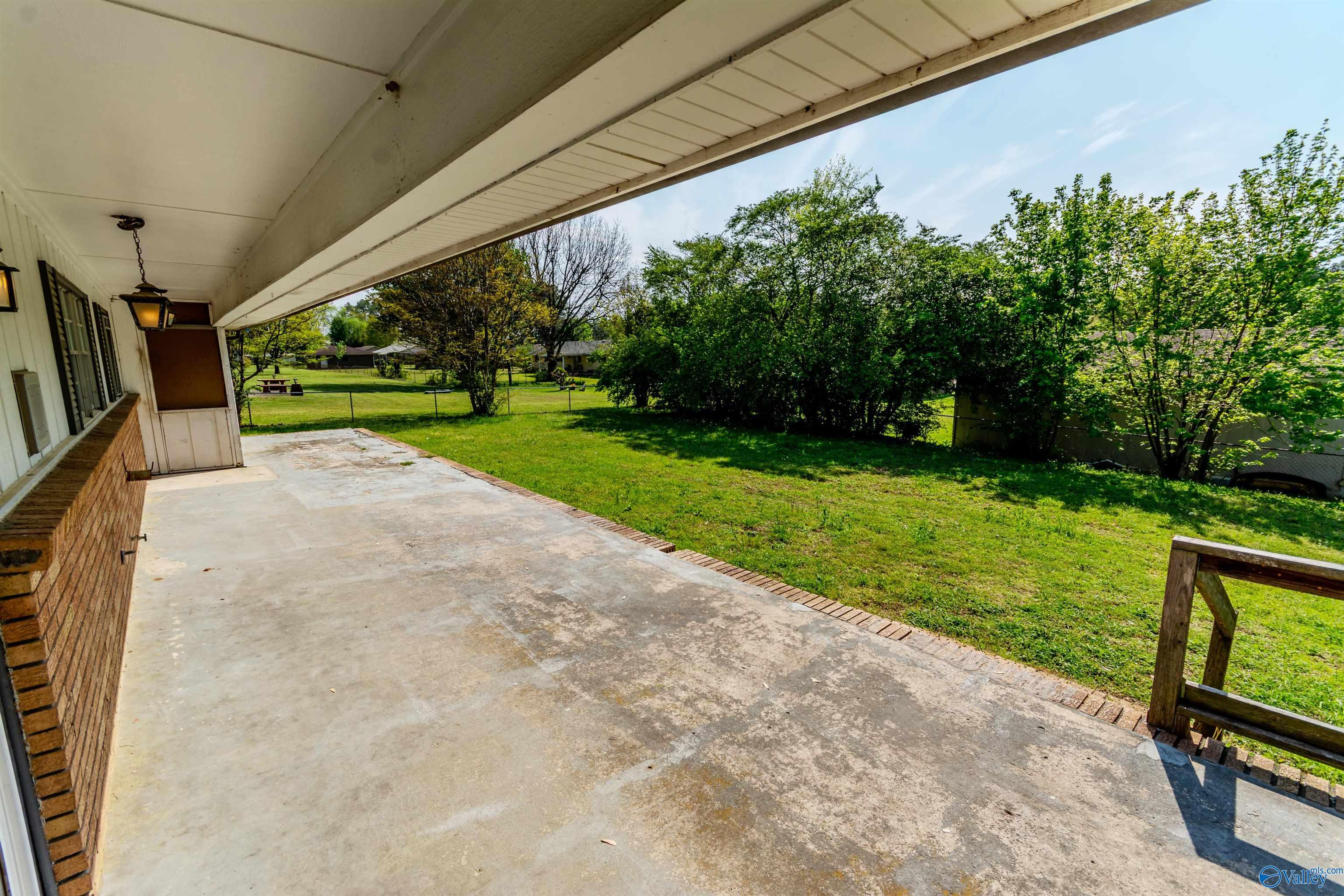 1010 Flower Street, Albertville, Alabama image 39