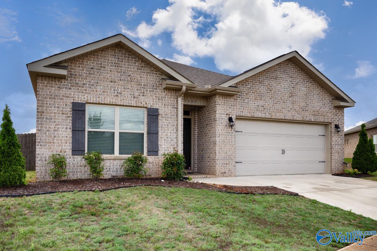 7009 Lost Creek Drive, Madison, Alabama image 3