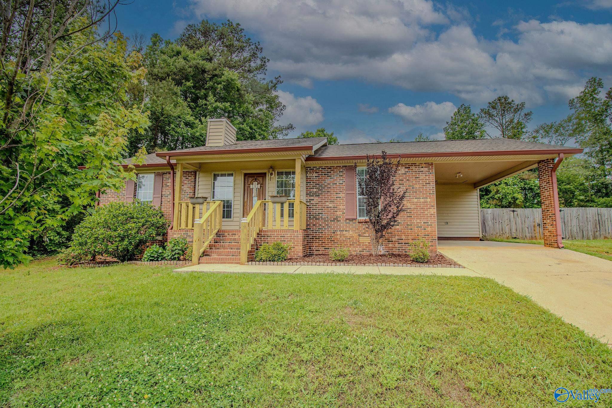 3723 Mary Drive, Oxford, Alabama image 1
