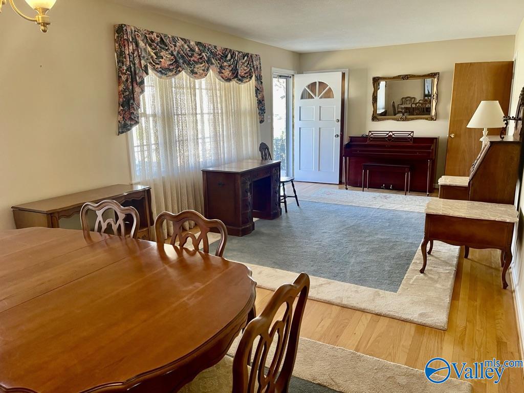 123 Ivanhoe Lane, Rainbow City, Alabama image 6