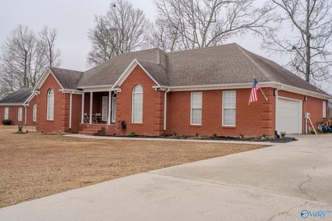 Photo of 2003 Cedarwood Drive SW, Hartselle, AL 35640 (MLS # 21909229)