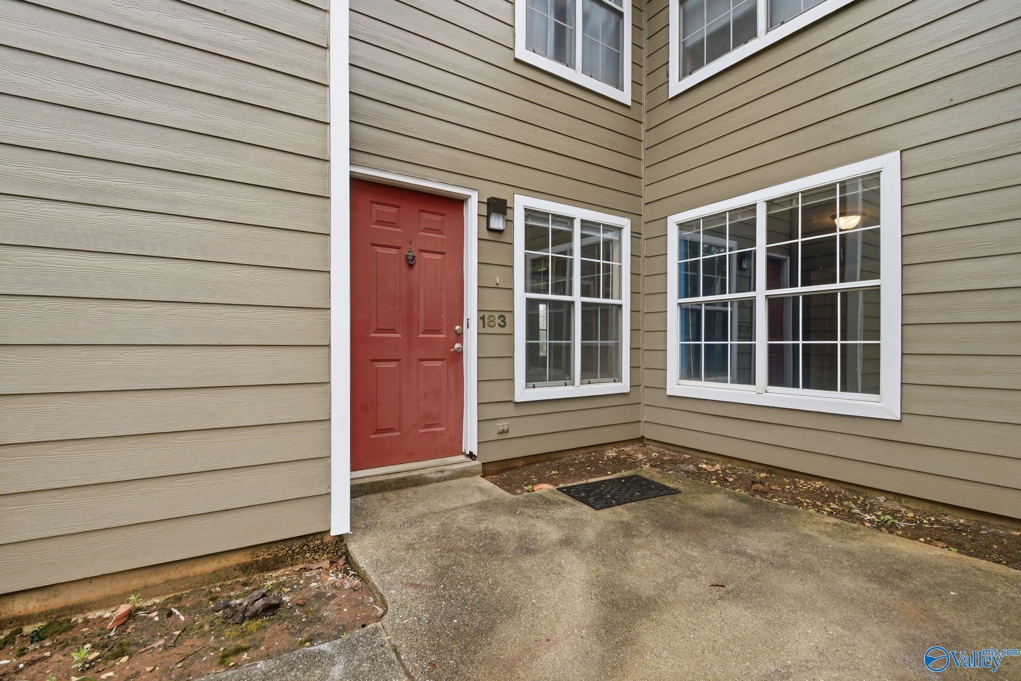 183 Waters Edge Lane 1