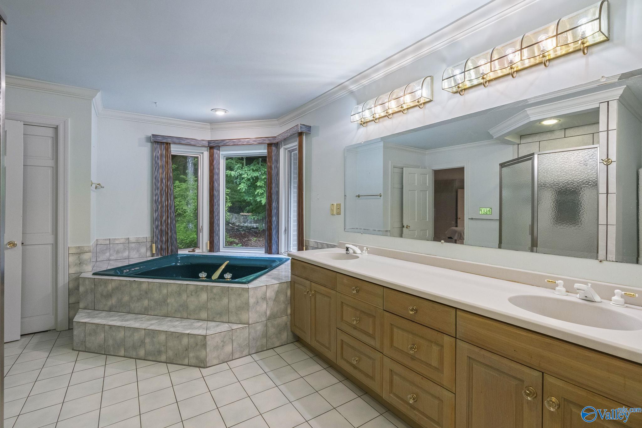 2703 Chandler Circle, Huntsville, Alabama image 33