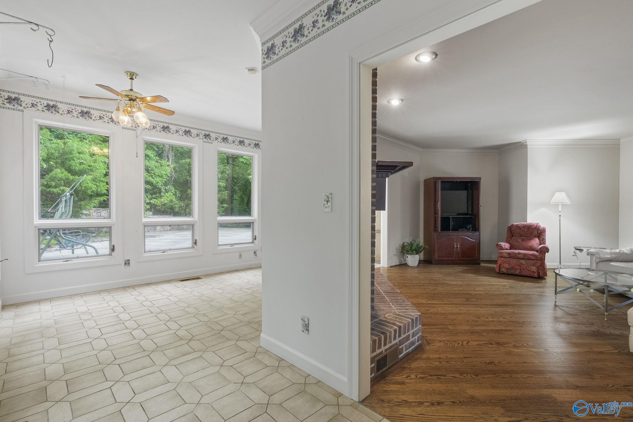 2703 Chandler Circle, Huntsville, Alabama image 10