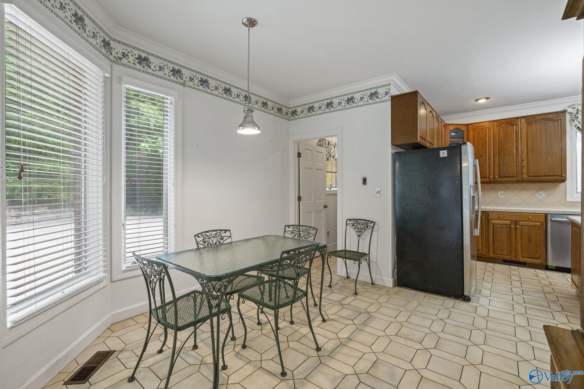 2703 Chandler Circle, Huntsville, Alabama image 12