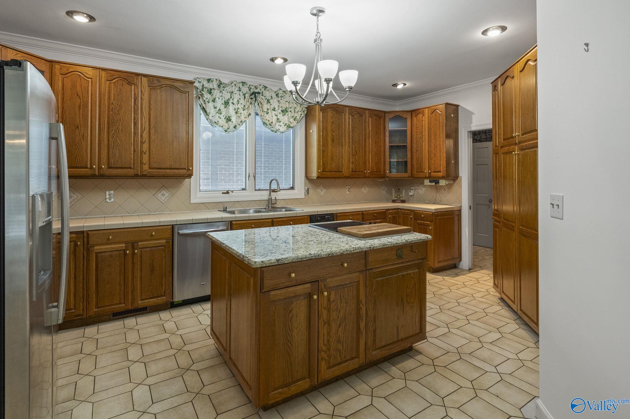 2703 Chandler Circle, Huntsville, Alabama image 13