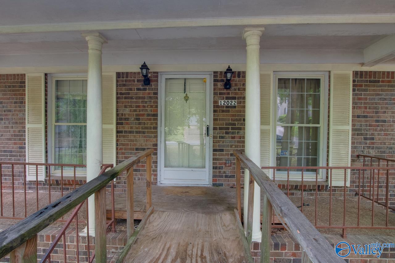 12022 Comanche Trail, Huntsville, Alabama image 1