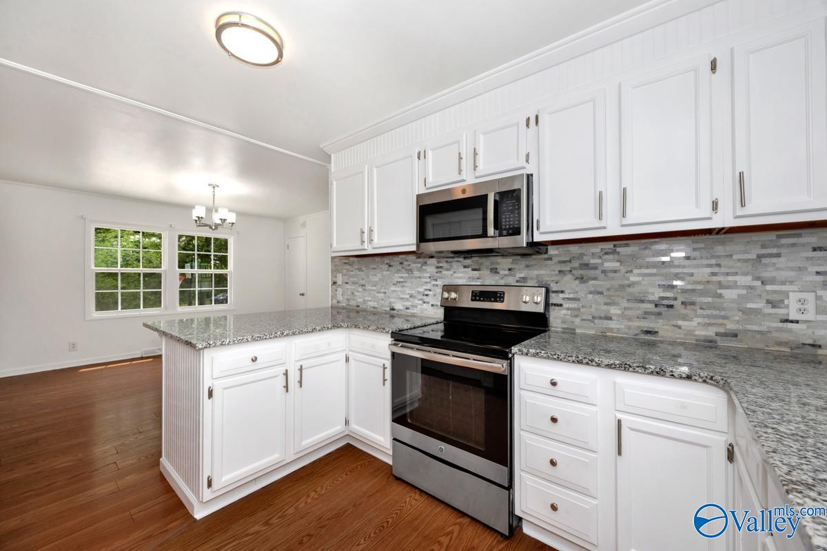 4407 Sparkman Drive, Huntsville, Alabama image 13