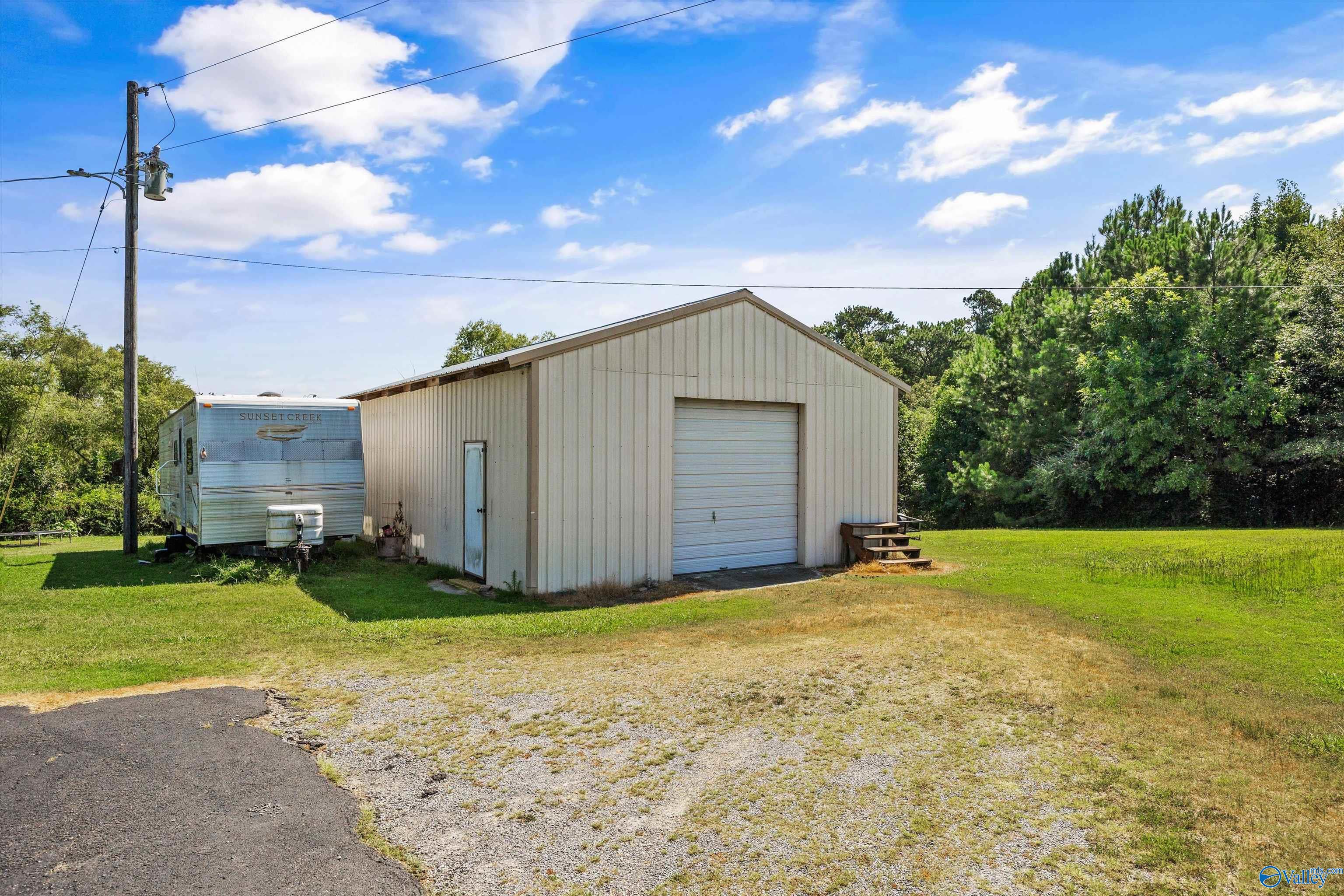 3221 County Road 1725, Holly Pond, Alabama image 25