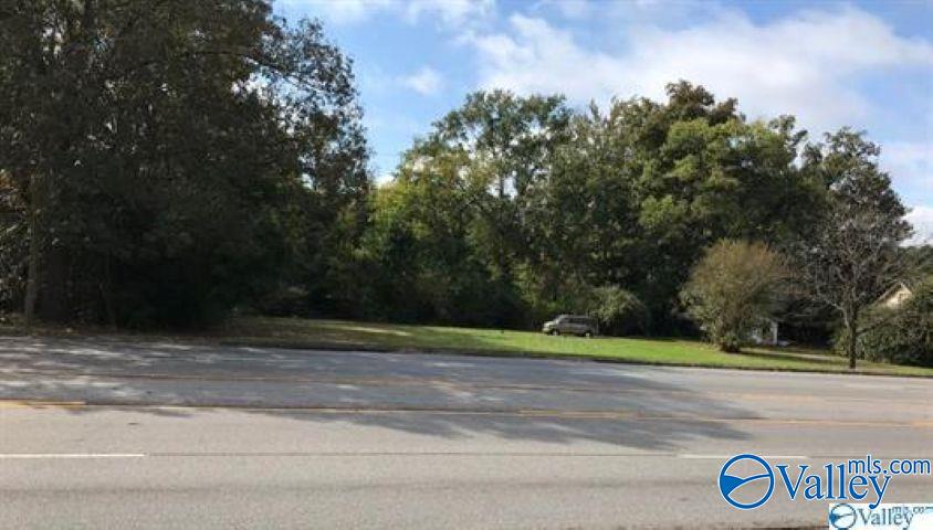 Photo 1 of 1 — 113 E Grand Avenue, Rainbow City, AL 35906