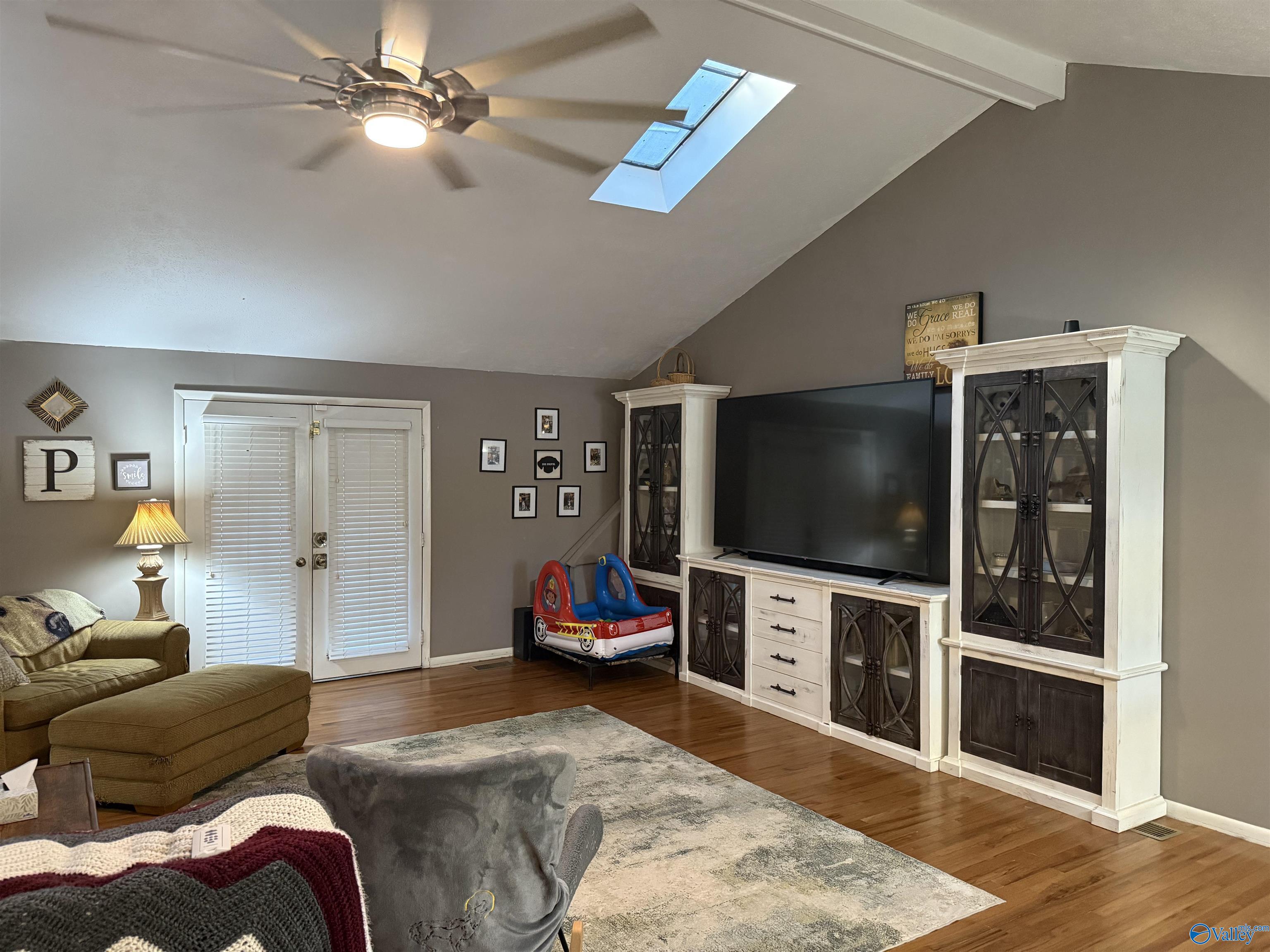 104 Creighton Drive