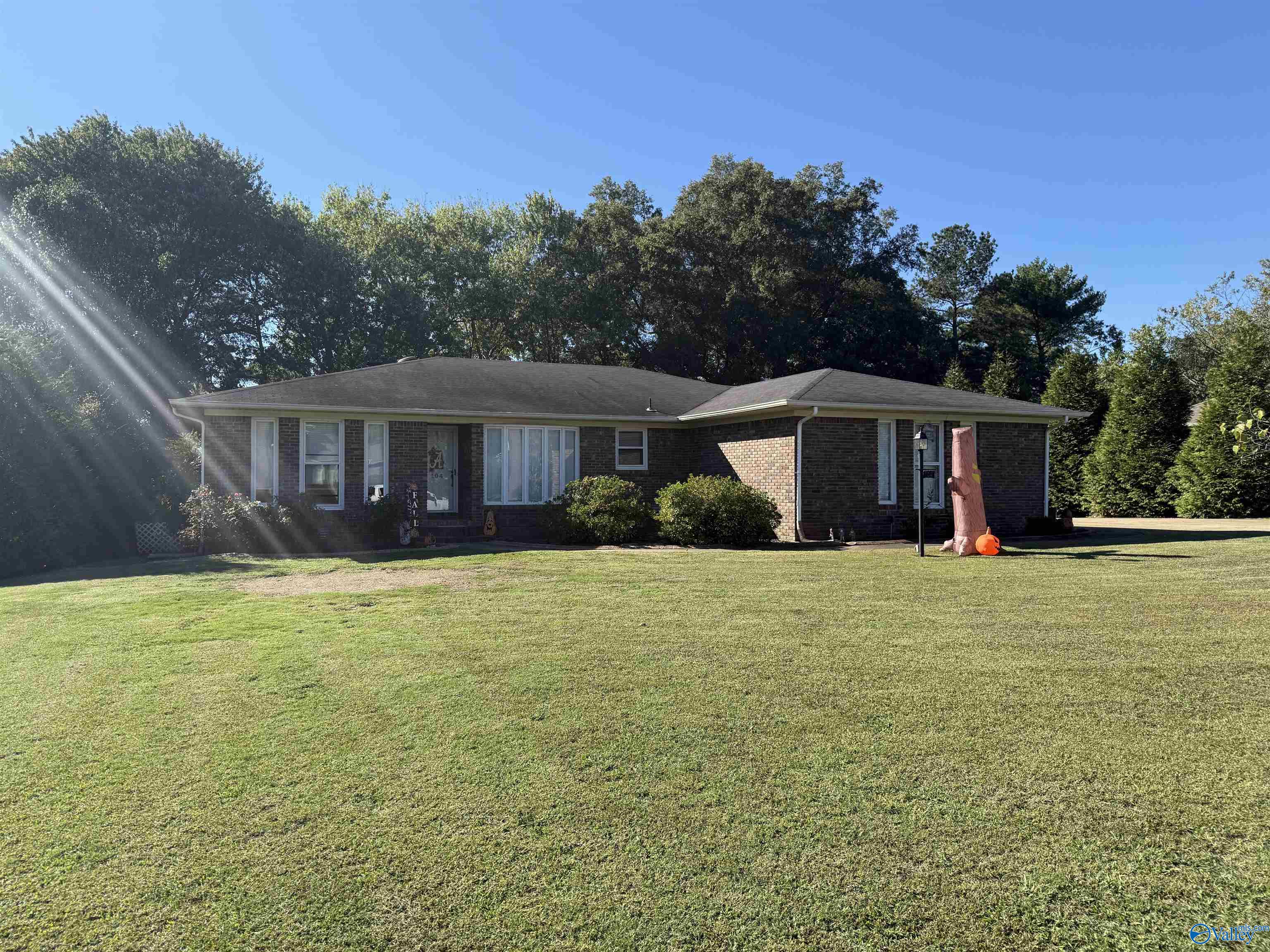 104 Creighton Drive