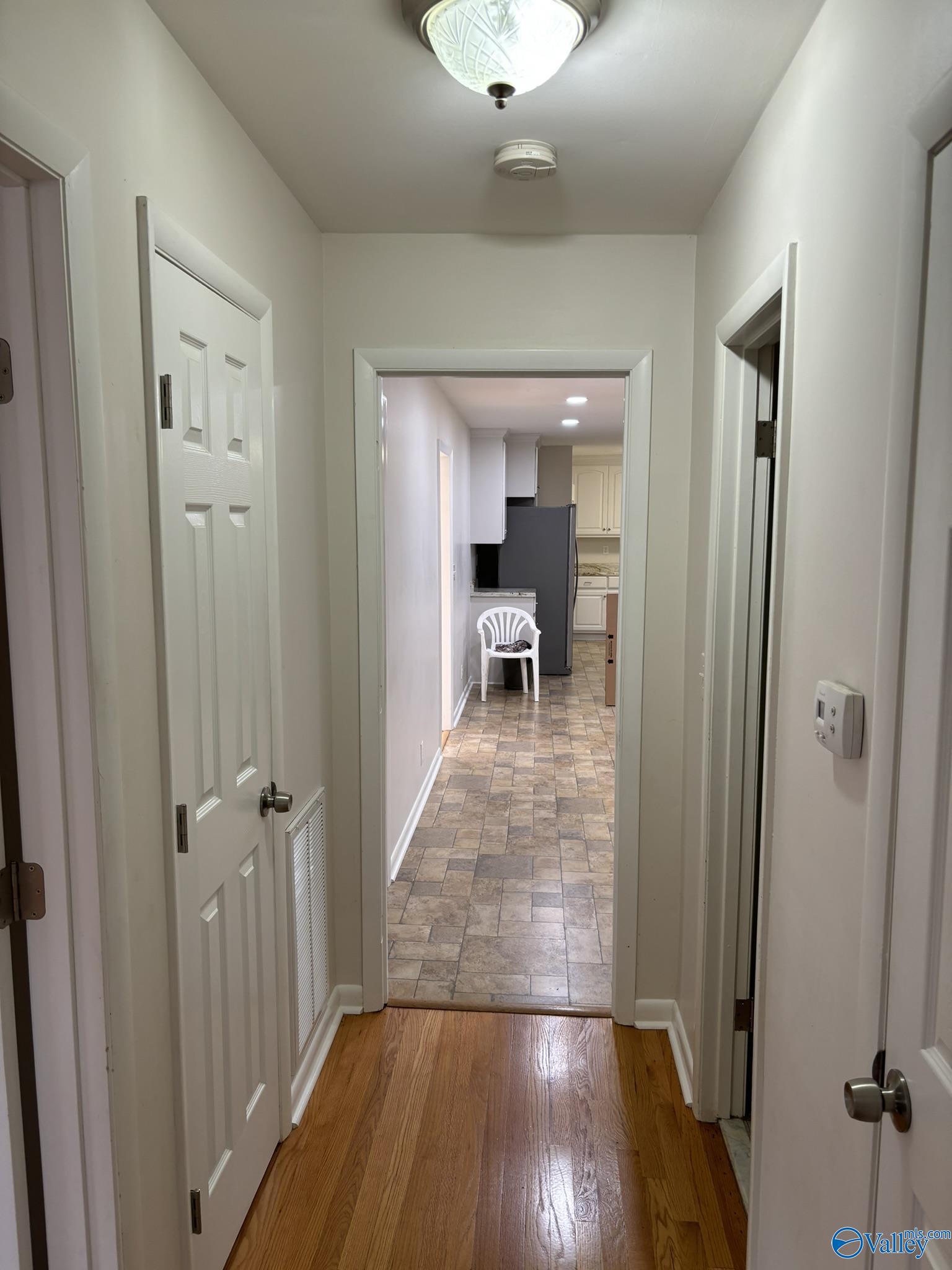 Huntsville, Alabama 35810, United States, 3 Bedrooms Bedrooms, ,2 BathroomsBathrooms,Residential,Active,89256