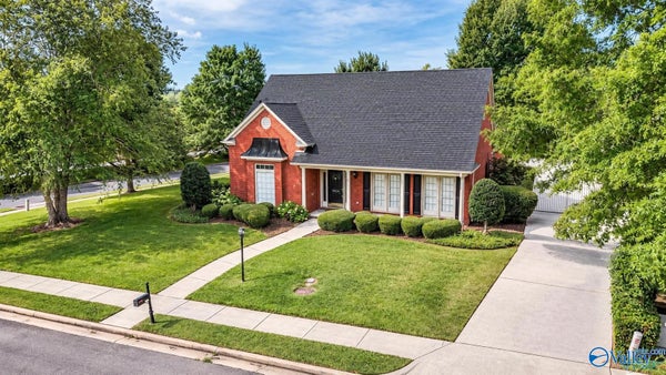 3014 WATERMAN DR SE, OWENS CROSS ROADS, AL 35763 - Image f63745b8a8c877805dd5fb0202ff4e16/4138057374