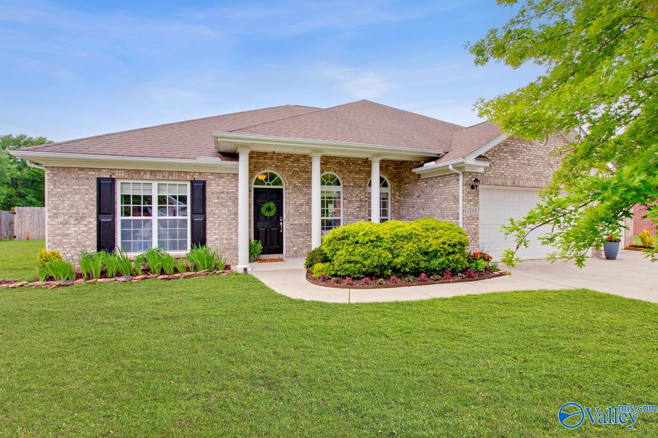 7018 Eagle Park Circle, Owens Cross Roads, Alabama image 1