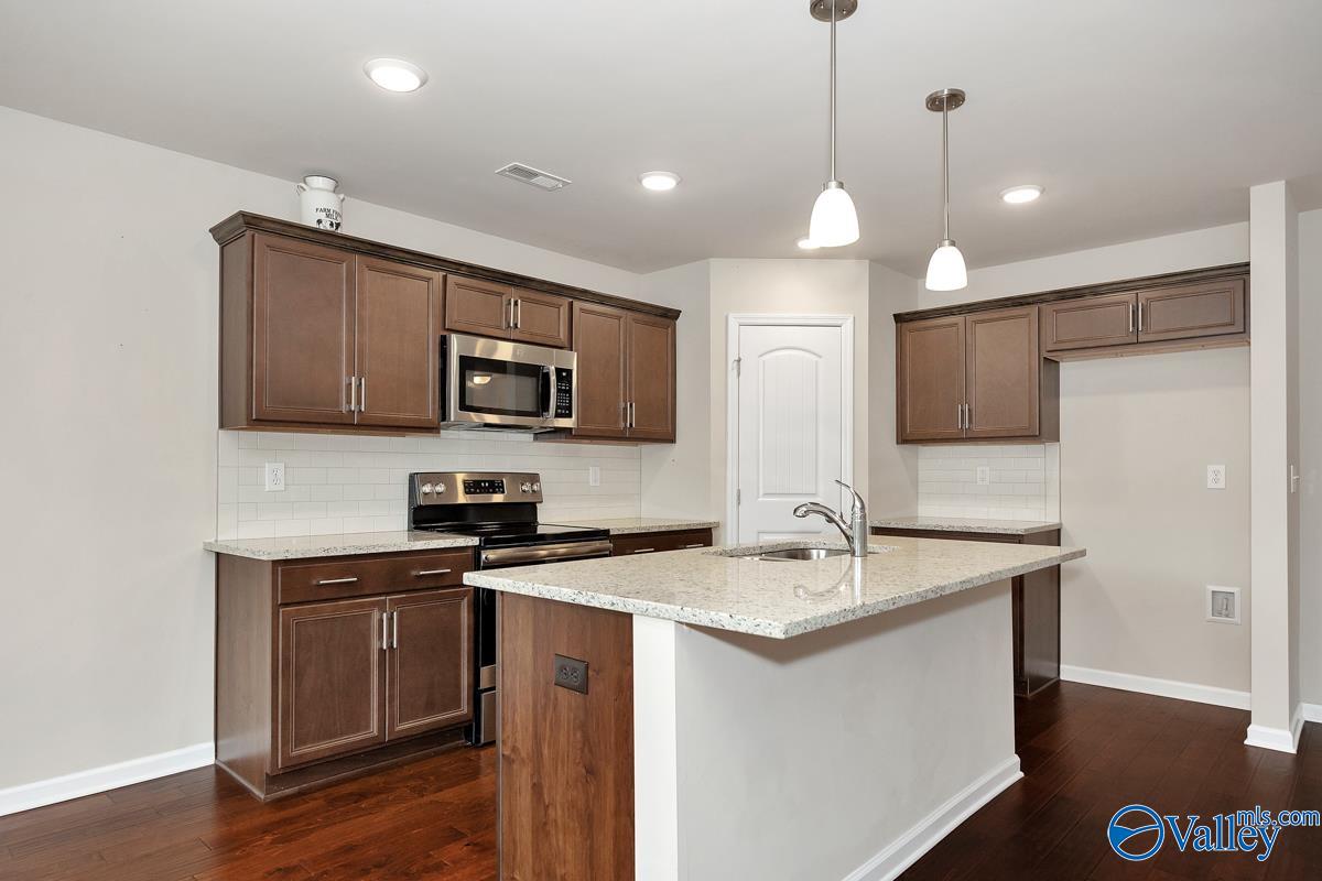 104 Summer Pointe Lane, Madison, Alabama image 17