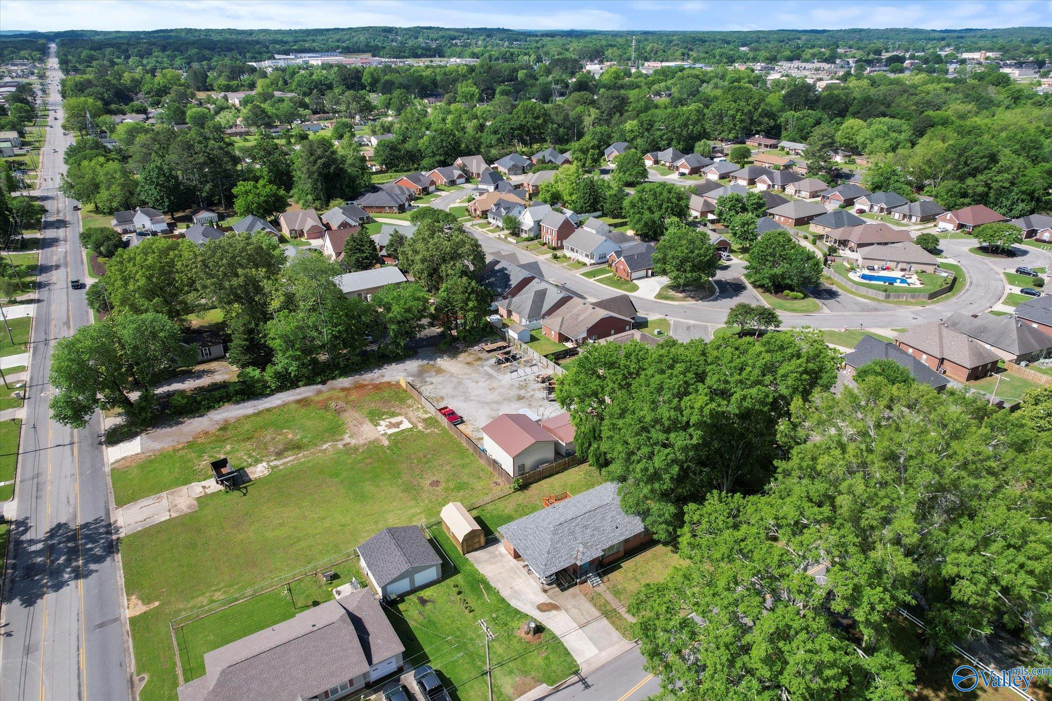 905 Cedar Street, Decatur, Alabama image 23