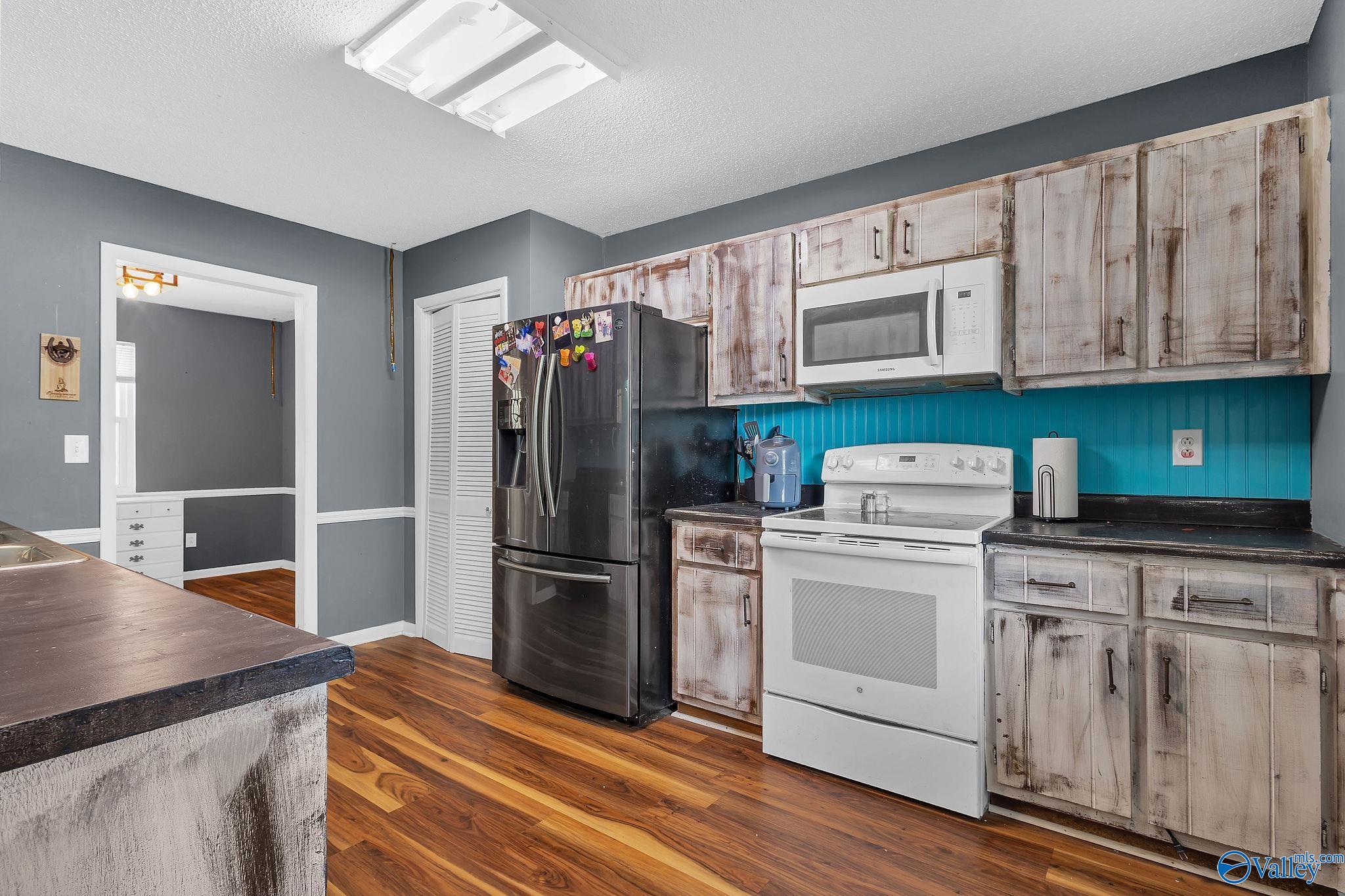 105 Allenwood Drive, Huntsville, Alabama image 7