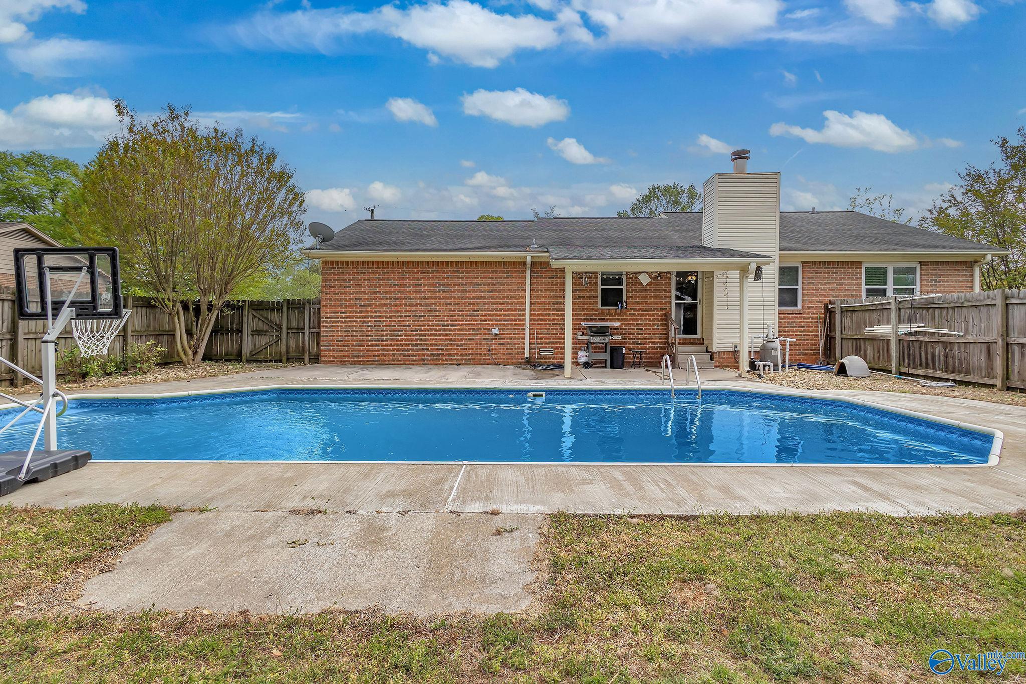 105 Allenwood Drive, Huntsville, Alabama image 17