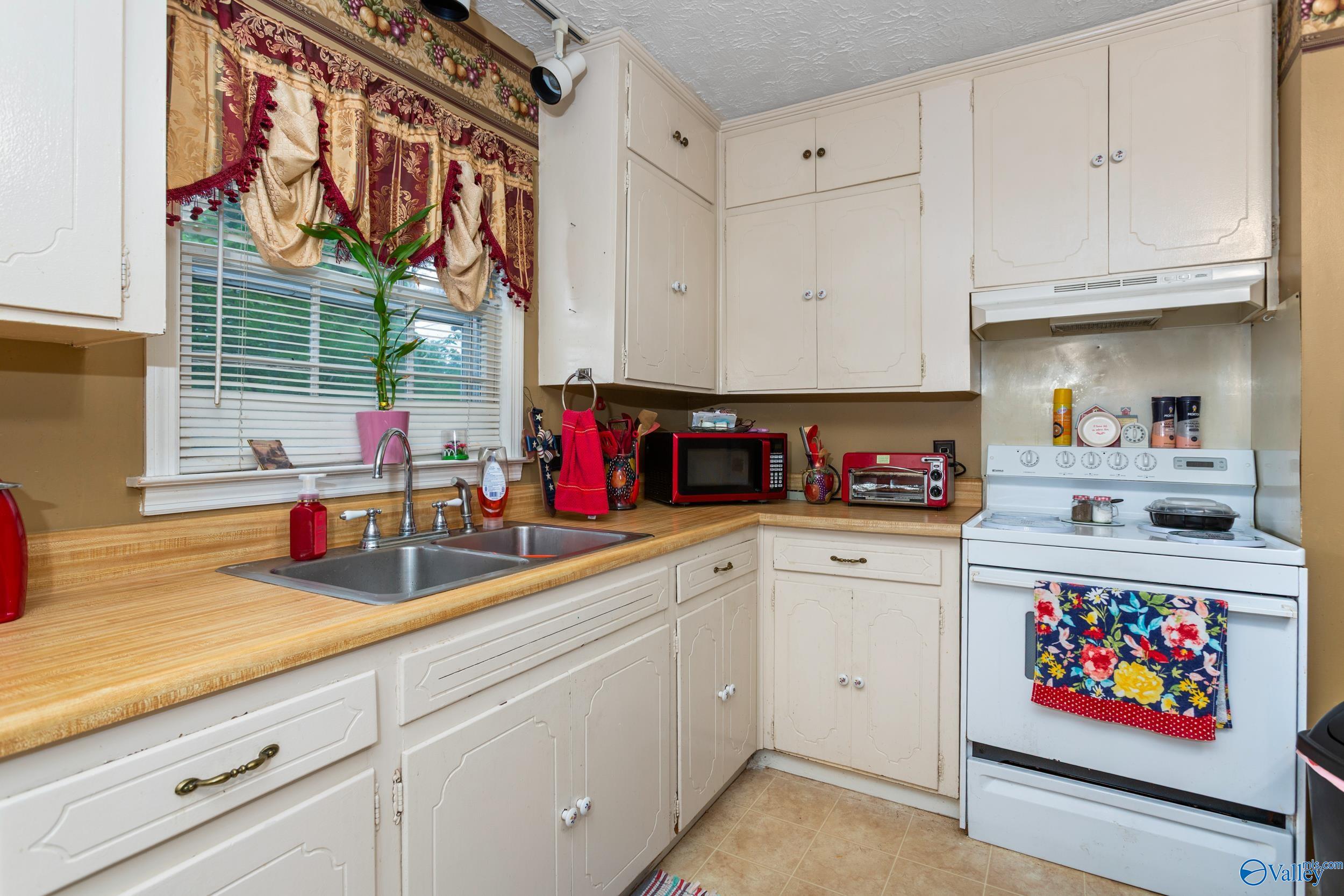8 Peachtree Street, Gadsden, Alabama image 15
