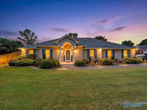 Homes For Sale - 126 Mossy Spring Trail<br/> Madison, AL 35757