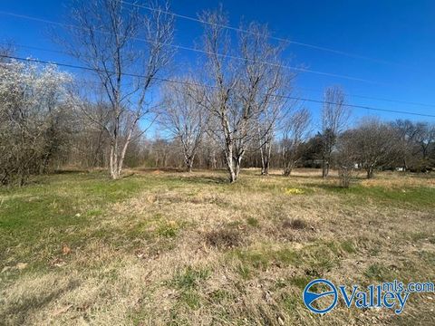 Vacant Land For Sale - 125 Riverdale Drive<br/> Laceys Spring, AL 35754