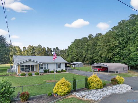 Homes For Sale - 9190 Goodwin Lane<br/> Etowah County, Gadsden, AL 35903